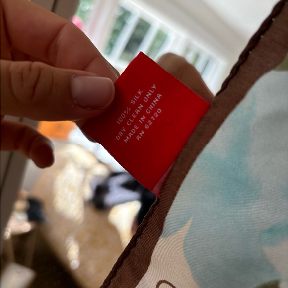 Oscar De La Renta Silk Floral Scarf - Picture 3 of 6